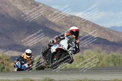 media/Nov-16-2025-Race Pace (Sun) [[8c5fa54630]]/Non Verified Riders (1st 20 Minutes)/7-Turn 9 Entry (210pm)/